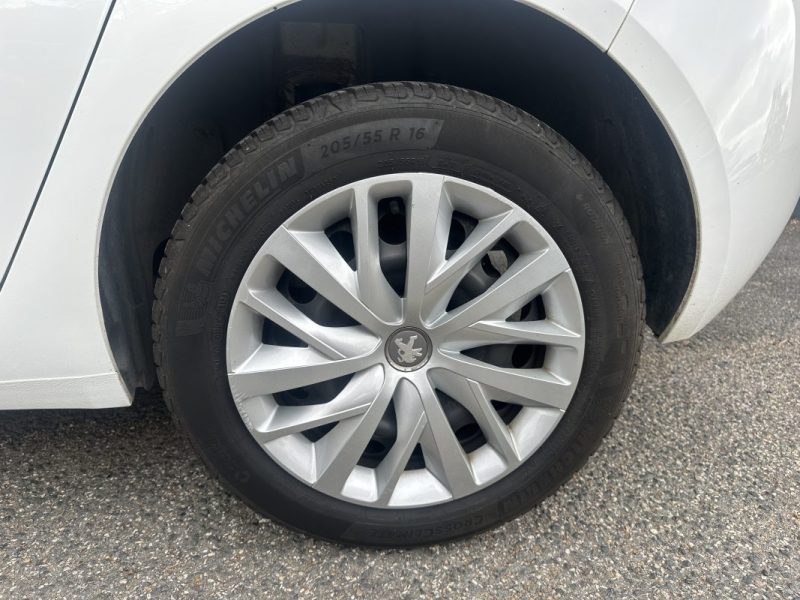 PEUGEOT 308 1.5 BLUEHDI 100CH VIRTUAL COCKPIT / APPLE CARPLAY 