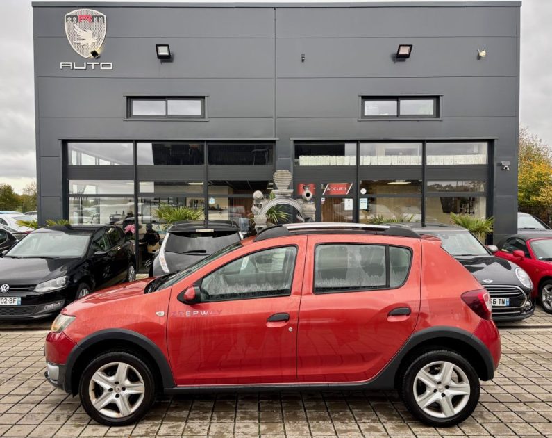 DACIA SANDERO 0.9 TCE 90CH ECO²  STEPWAY PRESTIGE 2014