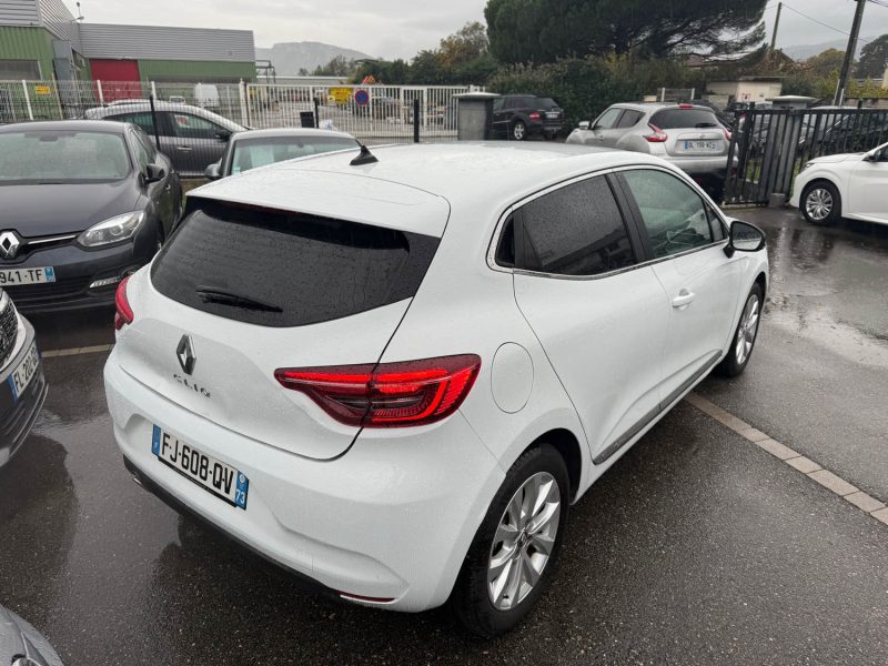 RENAULT CLIO  5 1.3 TCE 130CH EDC GARANTIE 12 MOIS