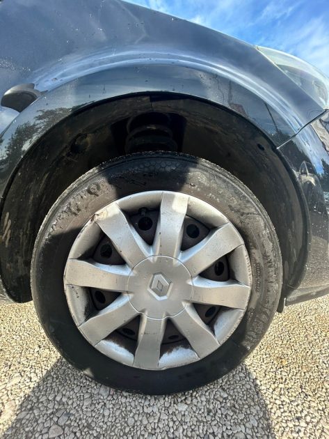 RENAULT CLIO 1.5 DCI 85CH EXPRESS CLIM ECO² 98G 5P 2011