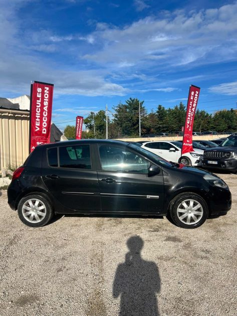 RENAULT CLIO 1.5 DCI 85CH EXPRESS CLIM ECO² 98G 5P 2011