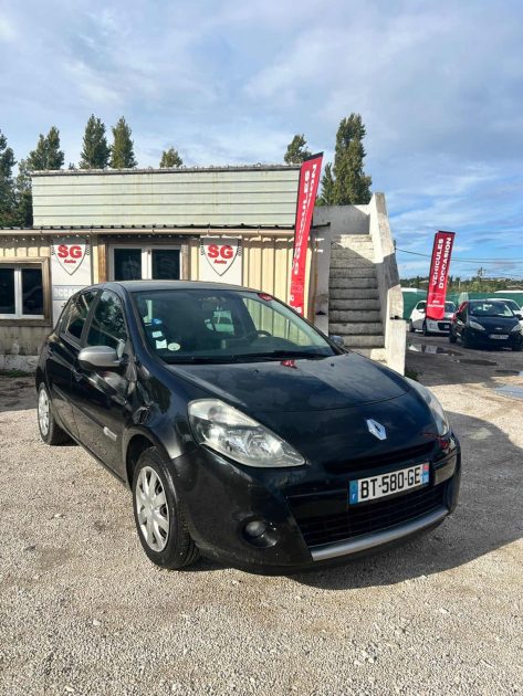 RENAULT CLIO 1.5 DCI 85CH EXPRESS CLIM ECO² 98G 5P 2011