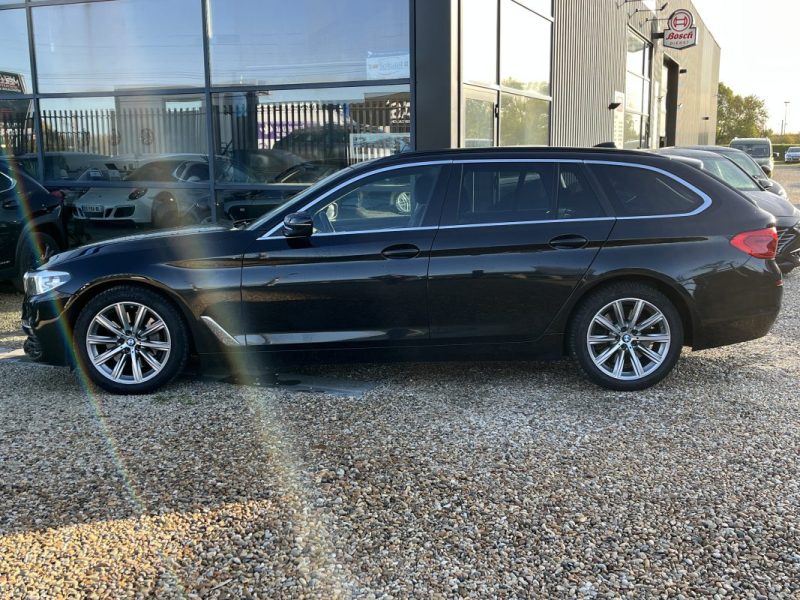 B.M.W. SERIE 5 530dA 265ch Touring Sport Lounge Sièges Sport