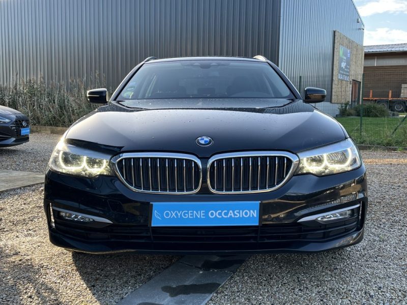 B.M.W. SERIE 5 530dA 265ch Touring Sport Lounge Sièges Sport