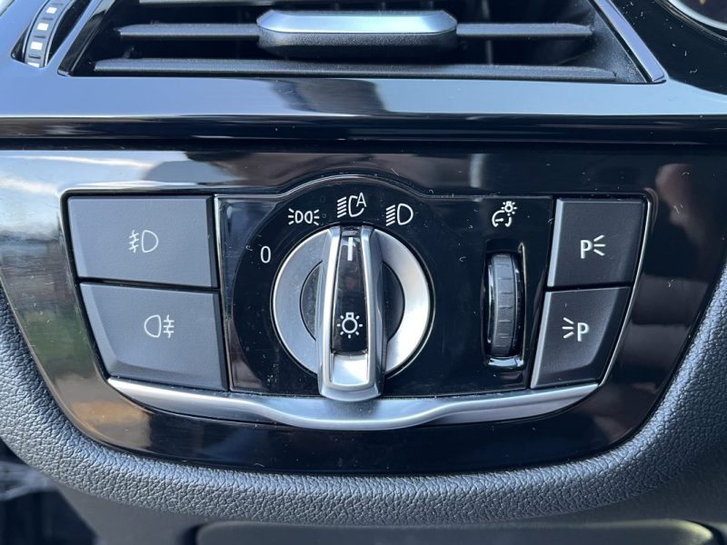 B.M.W. SERIE 5 530dA 265ch Touring Sport Lounge Sièges Sport