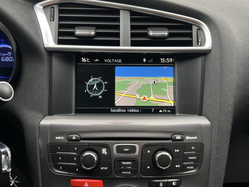 CITROEN C4 II 1.6 E HDI 115 Cv BOITE AUTOMATIQUE / 38 900 Kms GPS CRIT AIR 2 - GARANTIE 1 AN