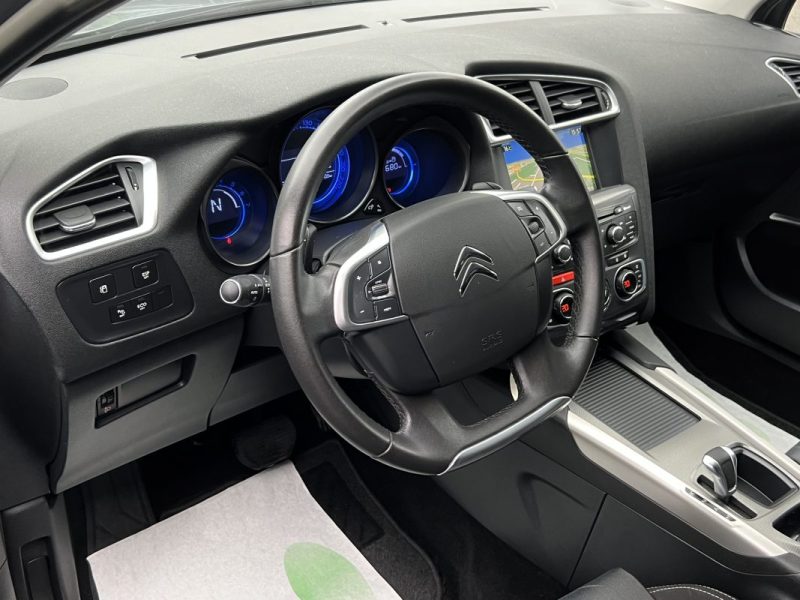 CITROEN C4 II 1.6 E HDI 115 Cv BOITE AUTOMATIQUE / 38 900 Kms GPS CRIT AIR 2 - GARANTIE 1 AN