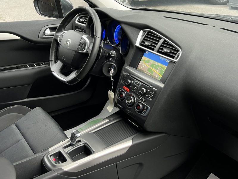 CITROEN C4 II 1.6 E HDI 115 Cv BOITE AUTOMATIQUE / 38 900 Kms GPS CRIT AIR 2 - GARANTIE 1 AN