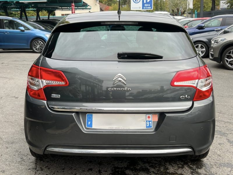 CITROEN C4 II 1.6 E HDI 115 Cv BOITE AUTOMATIQUE / 38 900 Kms GPS CRIT AIR 2 - GARANTIE 1 AN