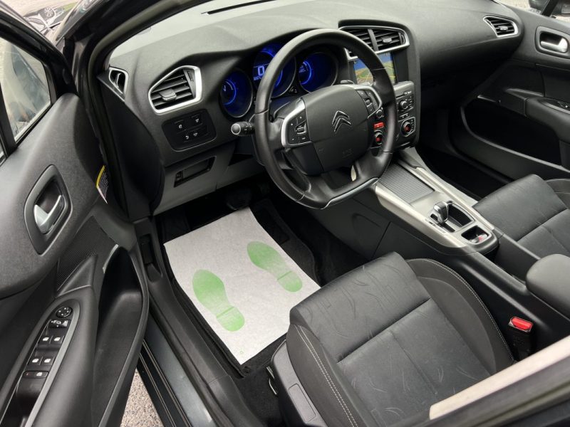 CITROEN C4 II 1.6 E HDI 115 Cv BOITE AUTOMATIQUE / 38 900 Kms GPS CRIT AIR 2 - GARANTIE 1 AN