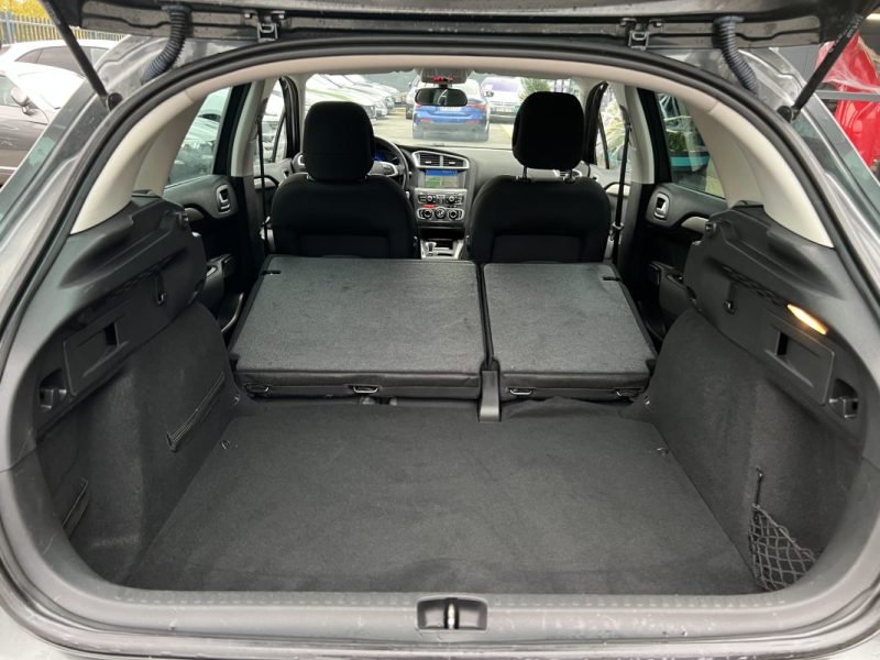 CITROEN C4 II 1.6 E HDI 115 Cv BOITE AUTOMATIQUE / 38 900 Kms GPS CRIT AIR 2 - GARANTIE 1 AN