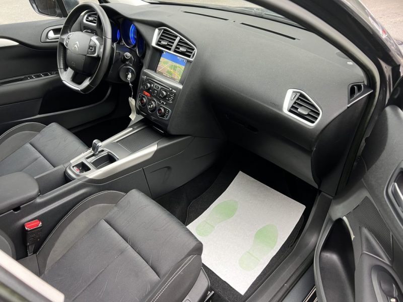 CITROEN C4 II 1.6 E HDI 115 Cv BOITE AUTOMATIQUE / 38 900 Kms GPS CRIT AIR 2 - GARANTIE 1 AN