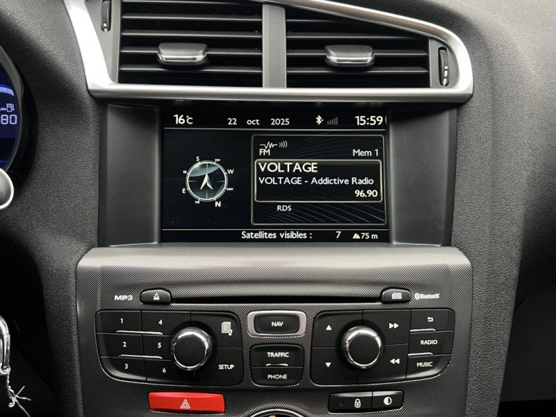 CITROEN C4 II 1.6 E HDI 115 Cv BOITE AUTOMATIQUE / 38 900 Kms GPS CRIT AIR 2 - GARANTIE 1 AN