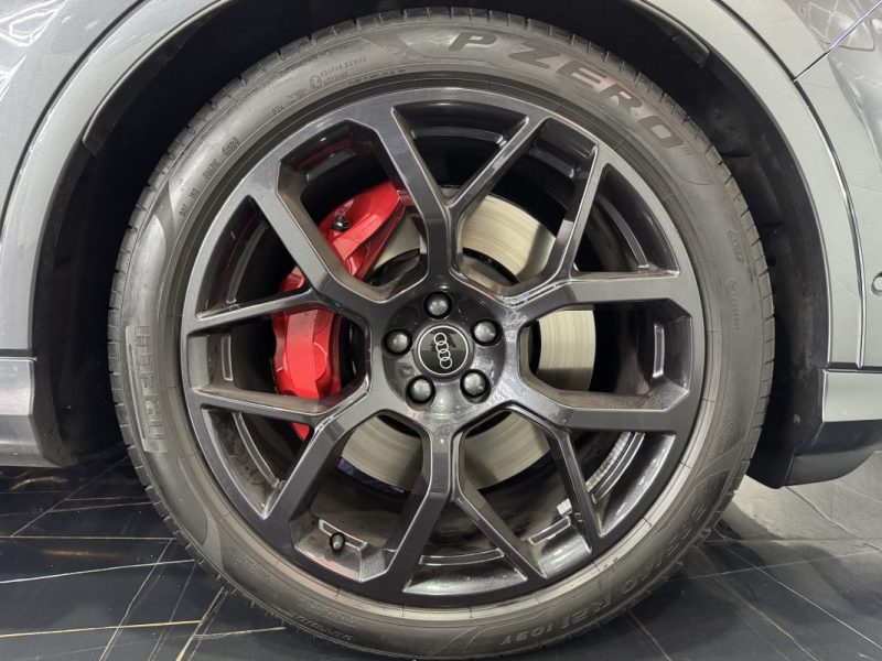 AUDI Q7 60 TFSI E  490 QUATTRO S LINE TIPTRONIC PH3 2025 TTC