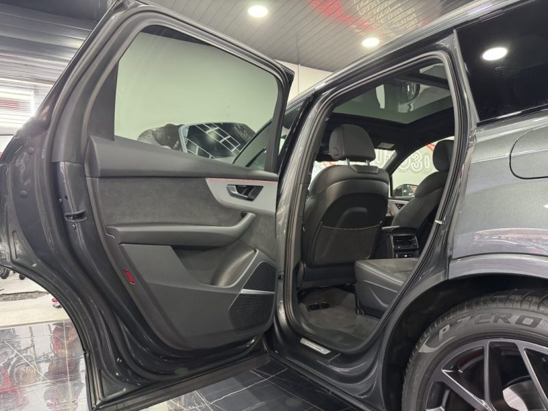 AUDI Q7 60 TFSI E  490 QUATTRO S LINE TIPTRONIC PH3 2025 TTC