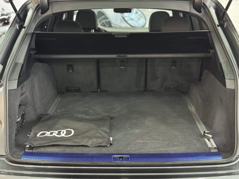AUDI Q7 60 TFSI E  490 QUATTRO S LINE TIPTRONIC PH3 2025 TTC