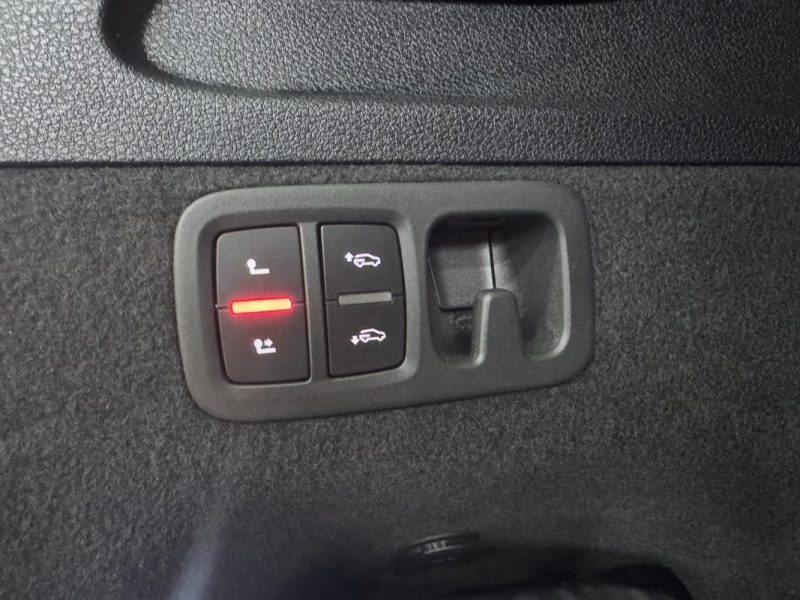 AUDI Q7 60 TFSI E  490 QUATTRO S LINE TIPTRONIC PH3 2025 TTC