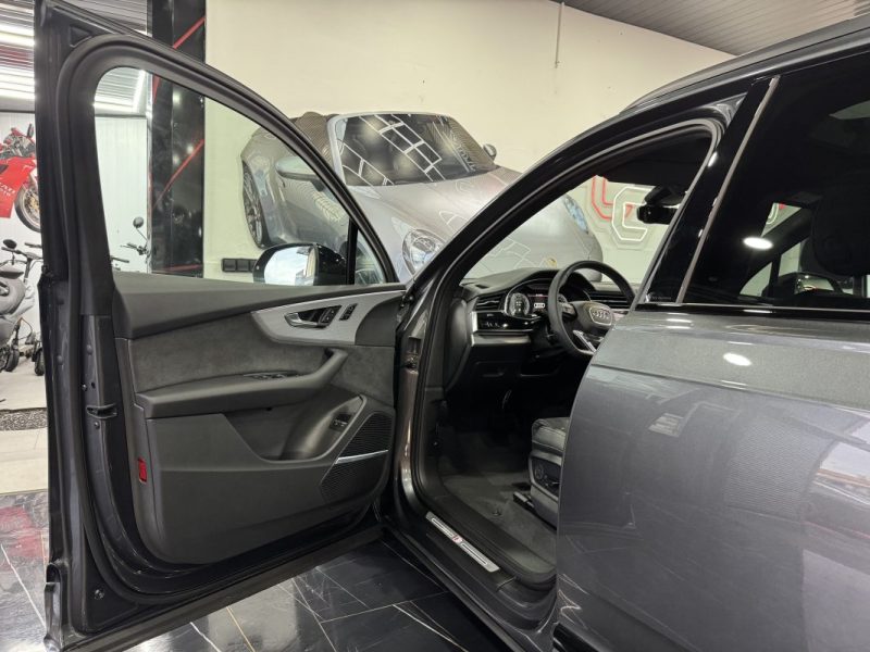 AUDI Q7 60 TFSI E  490 QUATTRO S LINE TIPTRONIC PH3 2025 TTC
