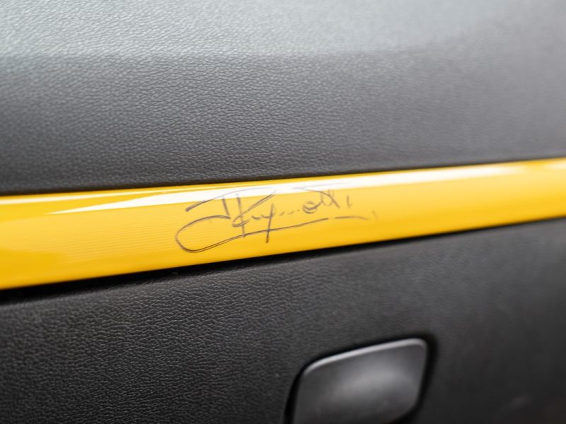 RENAULT CLIO III RS PHASE 2 2.0 16V 203Cv CUP JAUNE SIRIUS