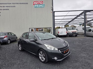 PEUGEOT 208 1.6 E-HDI 92CV ALLURE 2015 108500 km 