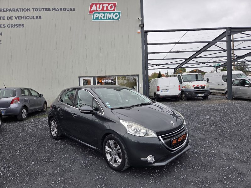 PEUGEOT 208 1.6 E-HDI 92CV ALLURE 2015 108500 km 