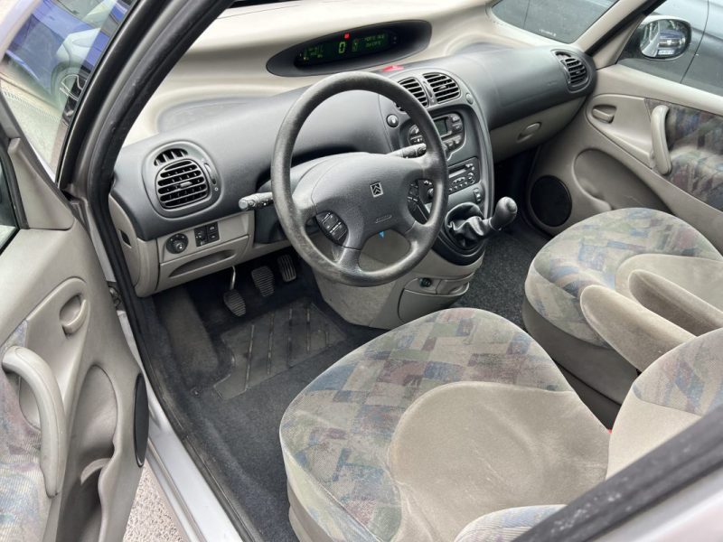 CITROEN XSARA PICASSO 1.8I 117 Cv - LIRE L ANNONCE