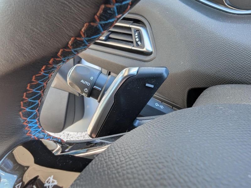 Peugeot 308 1.5 BlueHDi S&S - 130 BV EAT8 Tech Edition