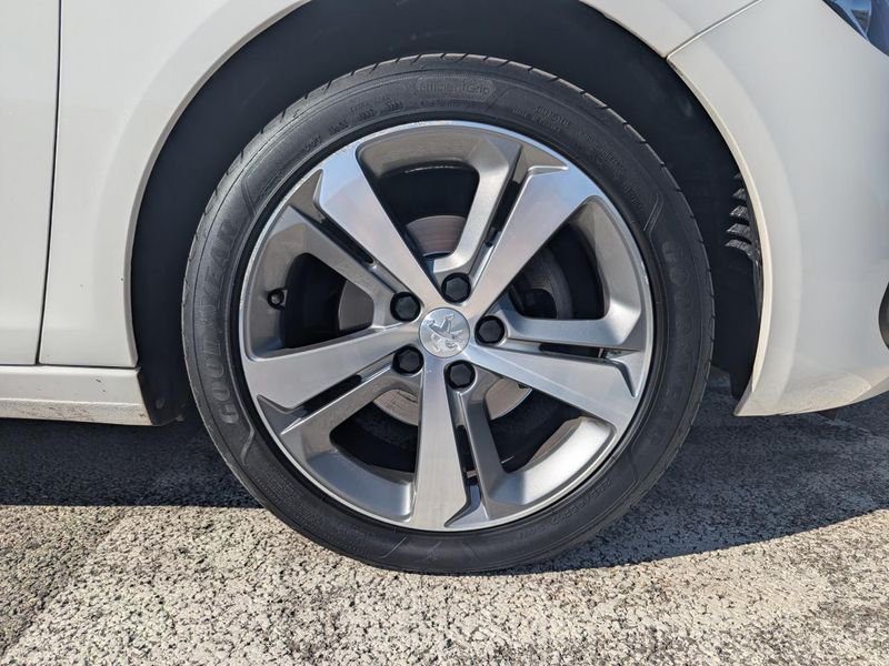 Peugeot 308 1.5 BlueHDi S&S - 130 BV EAT8 Tech Edition