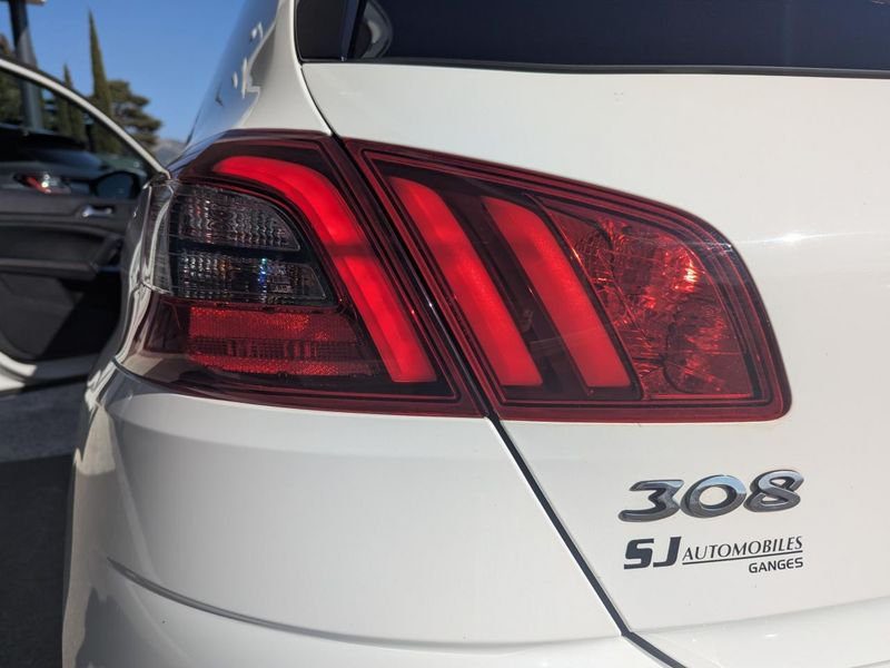 Peugeot 308 1.5 BlueHDi S&S - 130 BV EAT8 Tech Edition