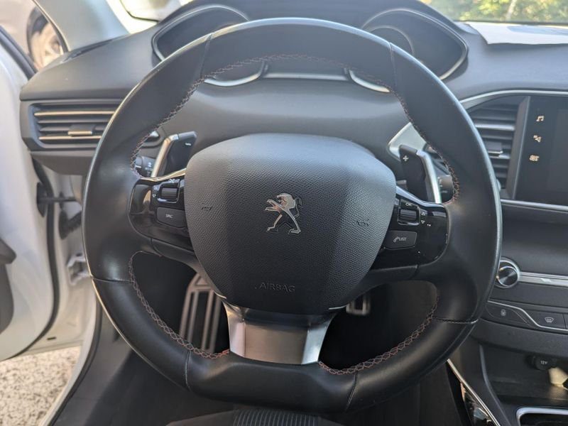 Peugeot 308 1.5 BlueHDi S&S - 130 BV EAT8 Tech Edition