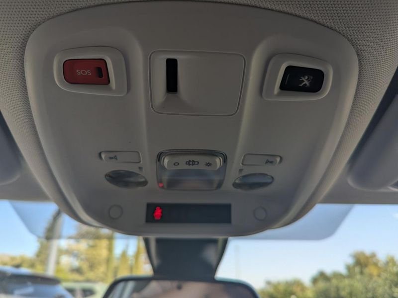 Peugeot 308 1.5 BlueHDi S&S - 130 BV EAT8 Tech Edition