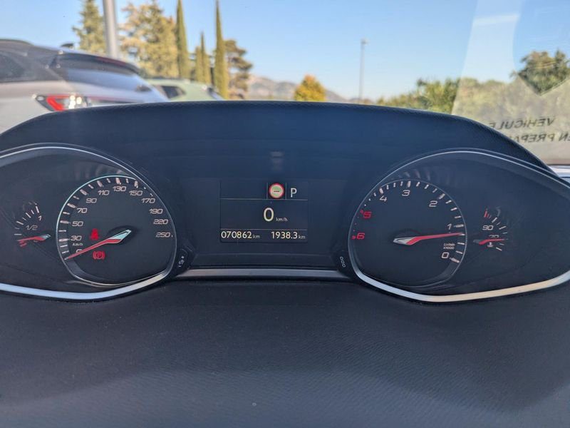 Peugeot 308 1.5 BlueHDi S&S - 130 BV EAT8 Tech Edition