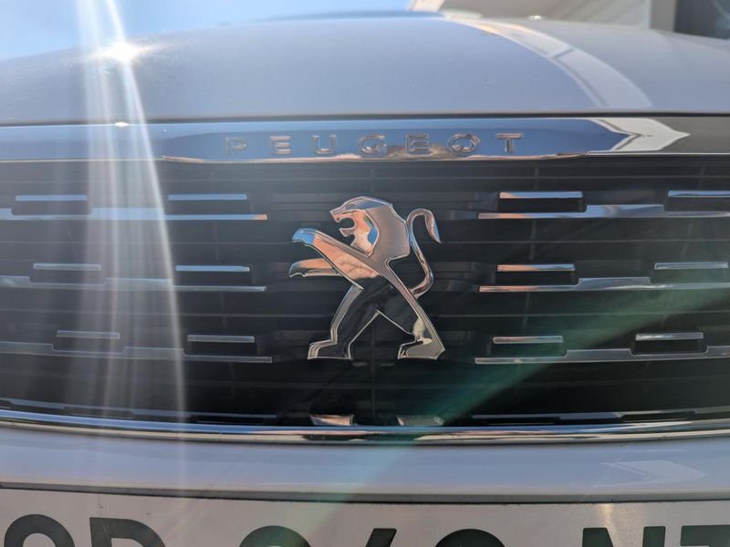 Peugeot 308 1.5 BlueHDi S&S - 130 BV EAT8 Tech Edition