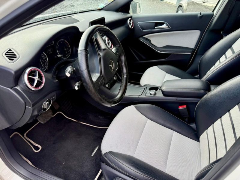 MERCEDES CLASSE A 180 CDI BLUE EFFICIENCY Toit ouvrant