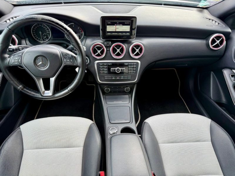 MERCEDES CLASSE A 180 CDI BLUE EFFICIENCY Toit ouvrant