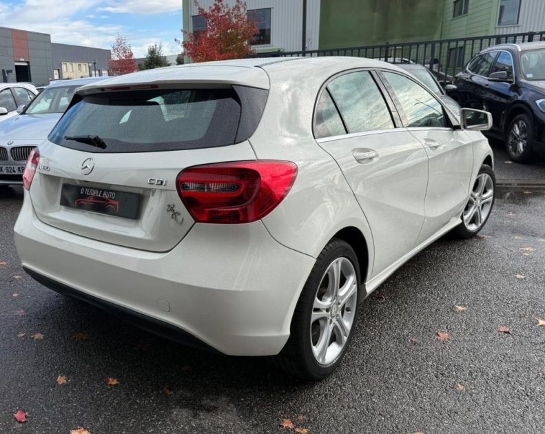 MERCEDES CLASSE A 180 CDI BLUE EFFICIENCY Toit ouvrant