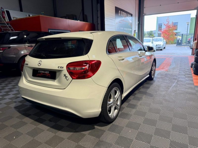 MERCEDES CLASSE A 180 CDI BLUE EFFICIENCY Toit ouvrant