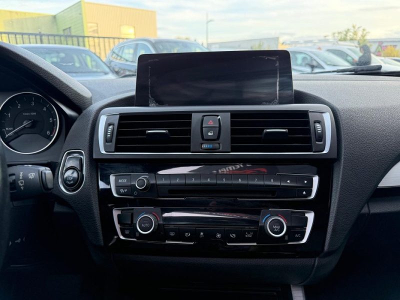 B.M.W. SERIE 1 118D 150CH URBAN CHIC 