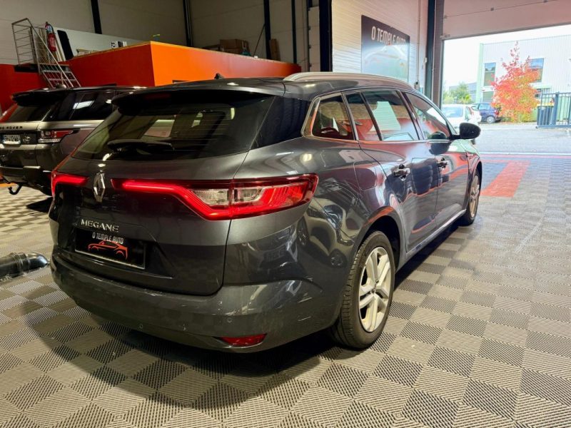 RENAULT MEGANE 1.5 BLUE DCI 115CH ESTATE BUSINESS 