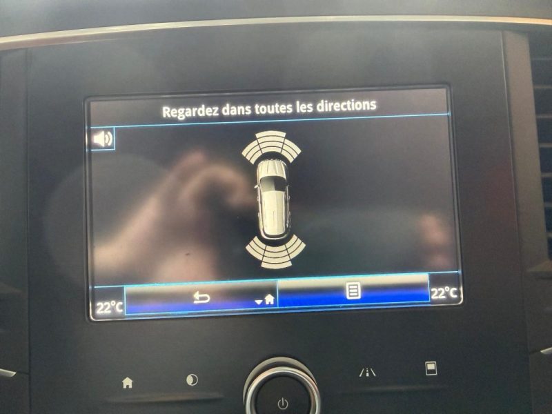 RENAULT MEGANE 1.5 BLUE DCI 115CH ESTATE BUSINESS 