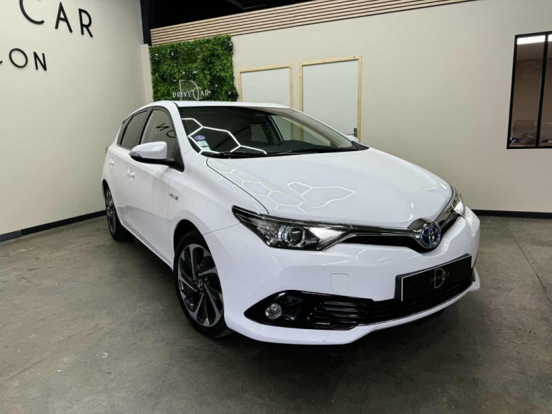 TOYOTA AURIS HSD 136H DESIGN 2018