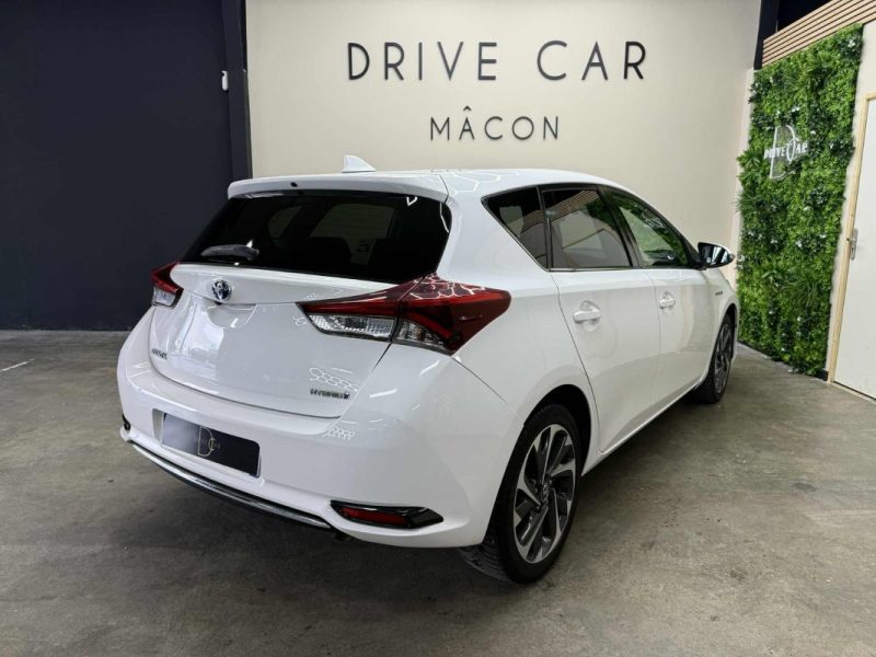 TOYOTA AURIS HSD 136H DESIGN 2018