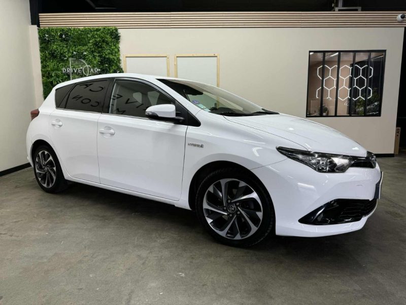 TOYOTA AURIS HSD 136H DESIGN 2018