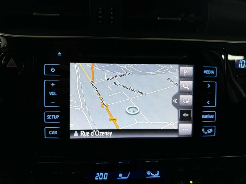 TOYOTA AURIS HSD 136H DESIGN 2018