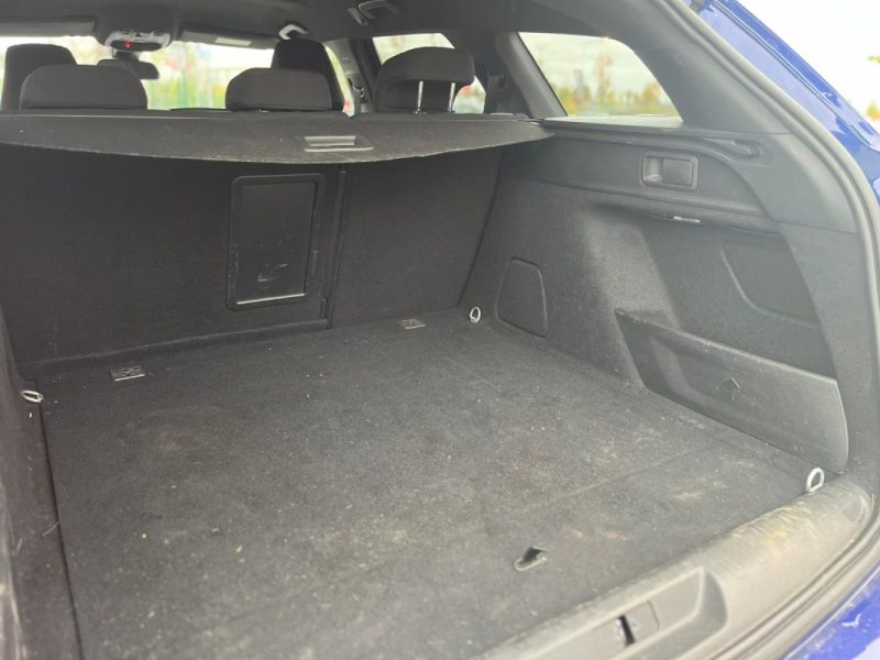 PEUGEOT 308 1.5 BLUEHDI 130CH S&S ALLURE BUSINESS EAT8 - GARANTIE