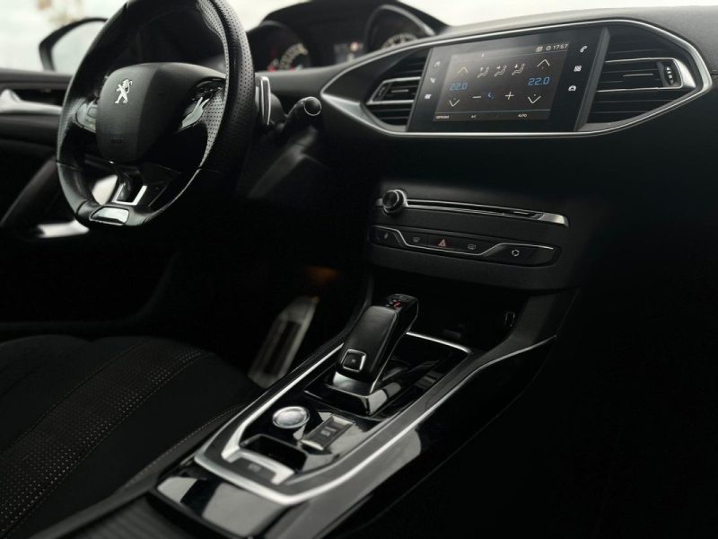 PEUGEOT 308 1.5 BLUEHDI 130CH S&S ALLURE BUSINESS EAT8 - GARANTIE