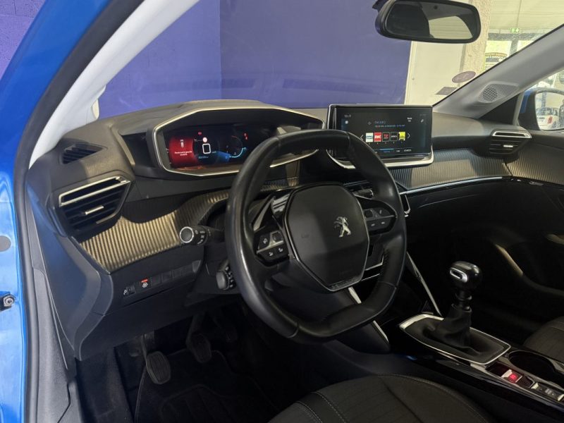 PEUGEOT 208 1.2 PURETECH 100CH ALLURE - Caméra - Sièges Chauffants 