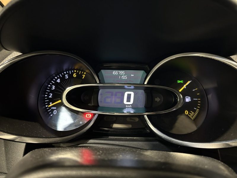 RENAULT CLIO 0.9 TCe 90ch ENERGY INTENS ECO² - SUIVI COMPLET