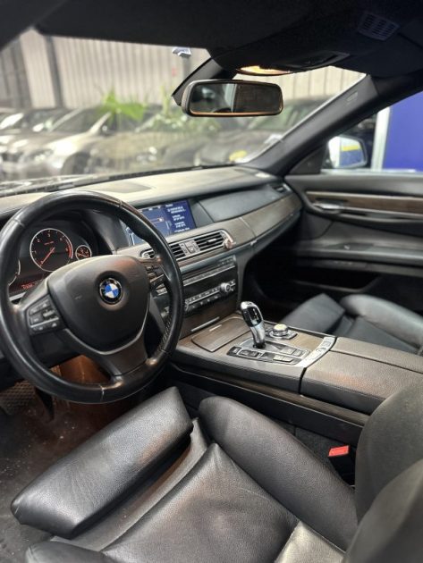 B.M.W. SERIE 7 730LD 245CH EXCLUSIVE