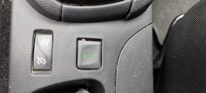 RENAULT CLIO 4 BREAK 2014